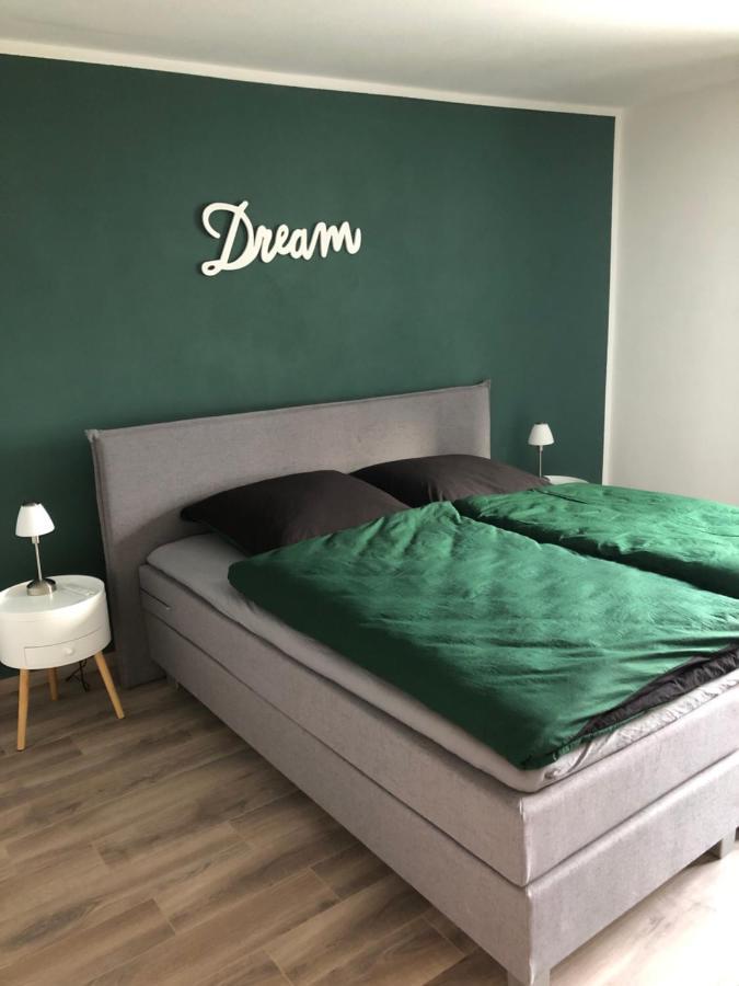 Ferienwohnung Dunja Bullay Esterno foto